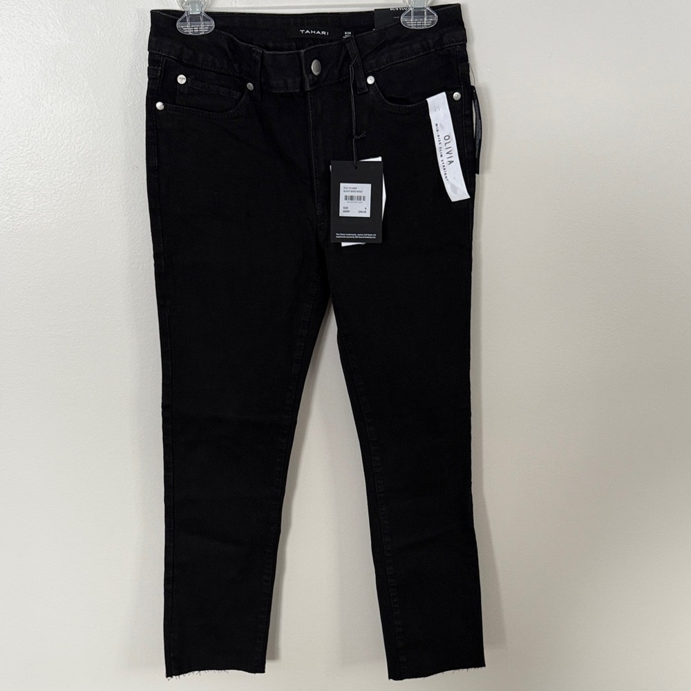 NWT TAHARI Women's Olivia Black Mid Rise Jeans
